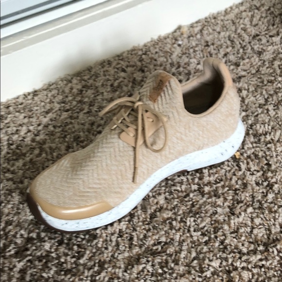 Freewaters Women's Freeland Hi-fi Trainer - Picture 13 of 16